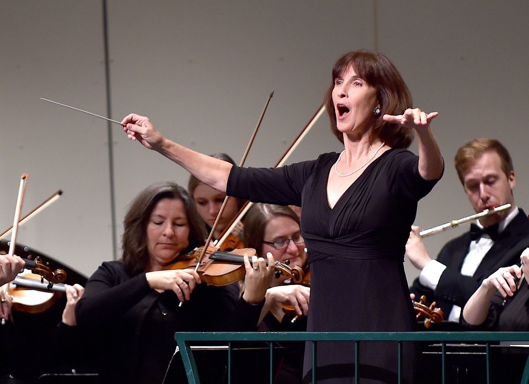 “Holiday Pops: Diane Penning”